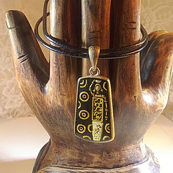 Chico's Corded Necklace Pendant--46 - Picture 2 of 4